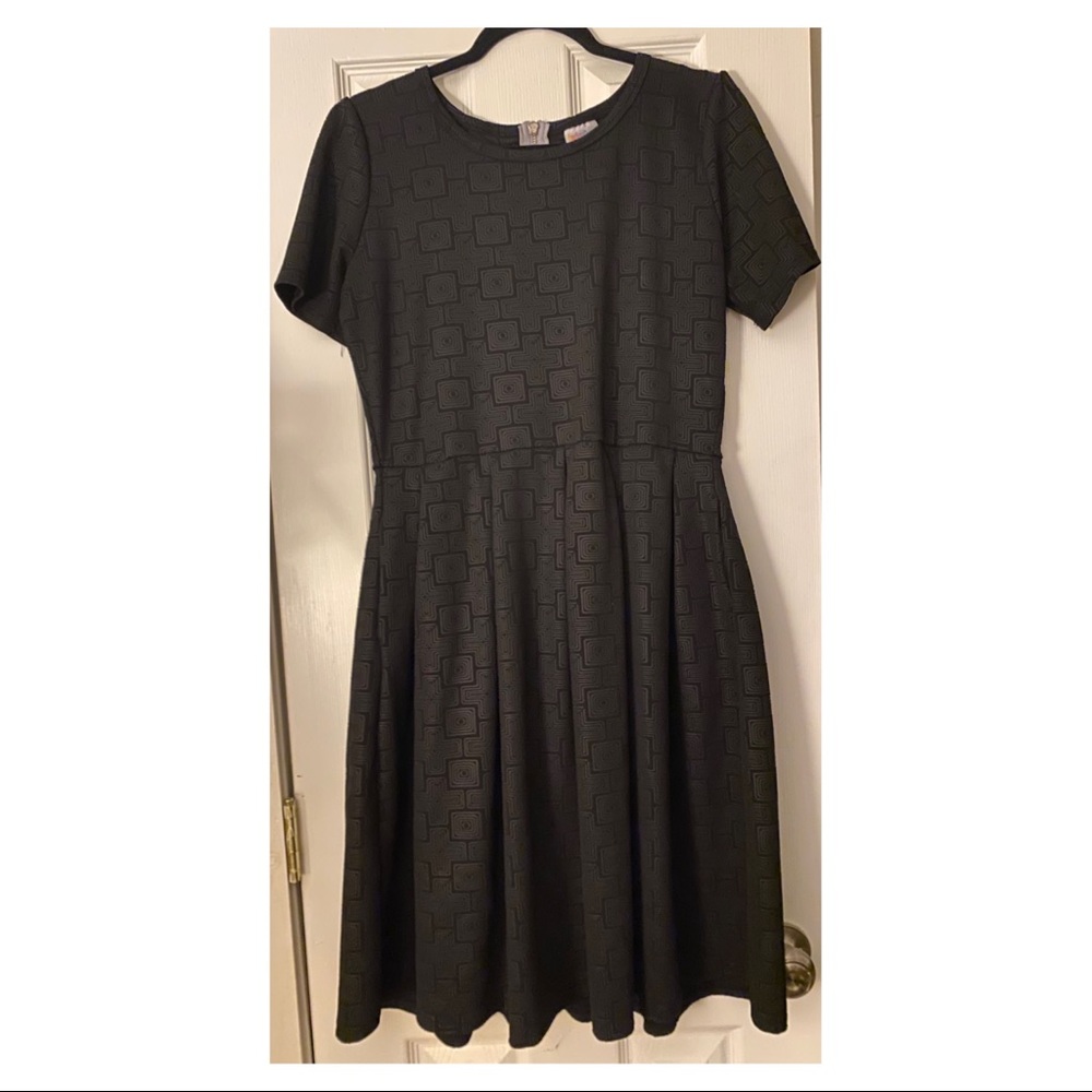 LuLaRoe Amelia textured Black Dress XL